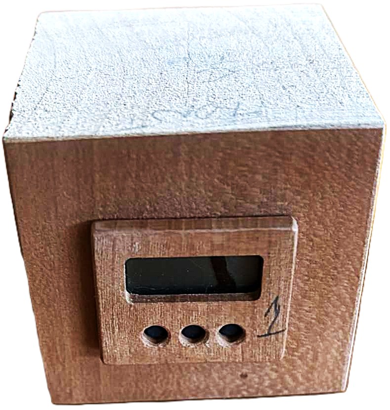 Cube bezel